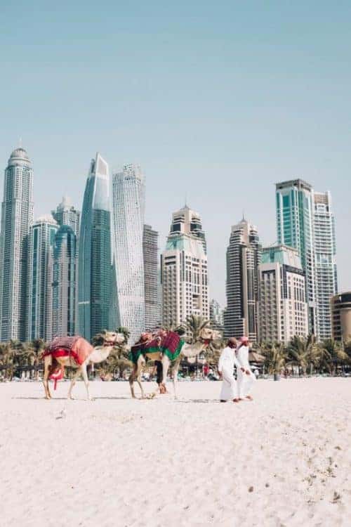 What to Wear in Dubai