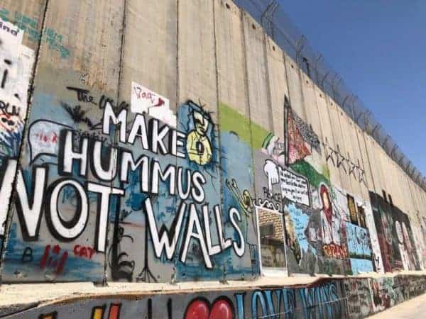 Banksy Palestine 