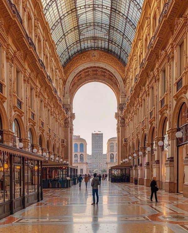Galleria Vittorio Emanuele II , Milano