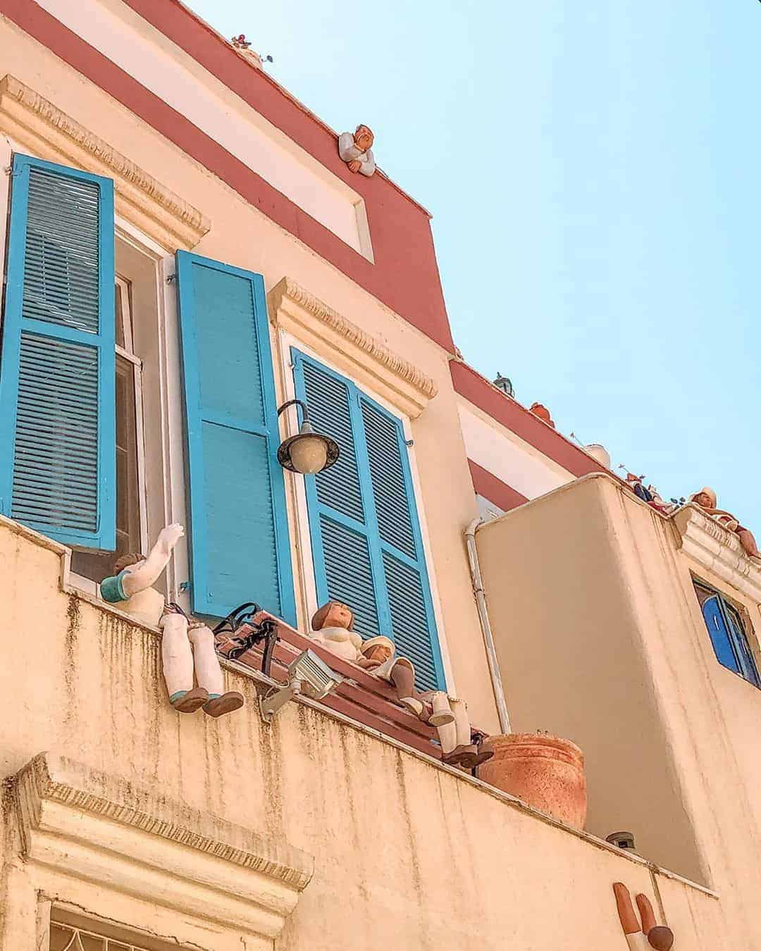 Colorful building in Neve Tzedek