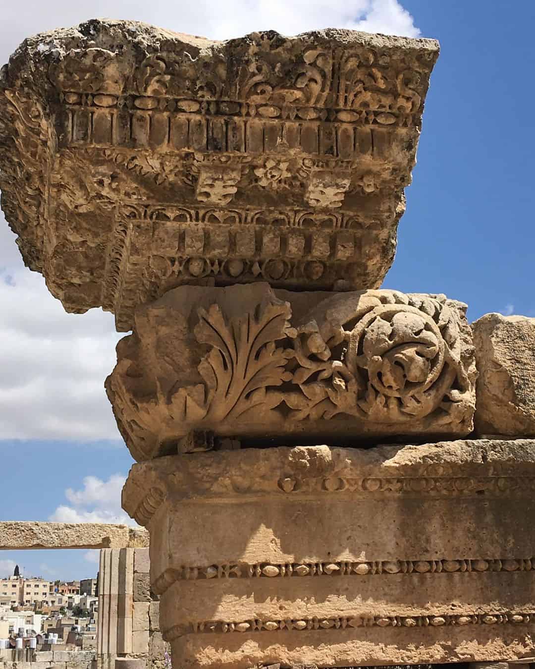 The crumbling ruins of Jerash