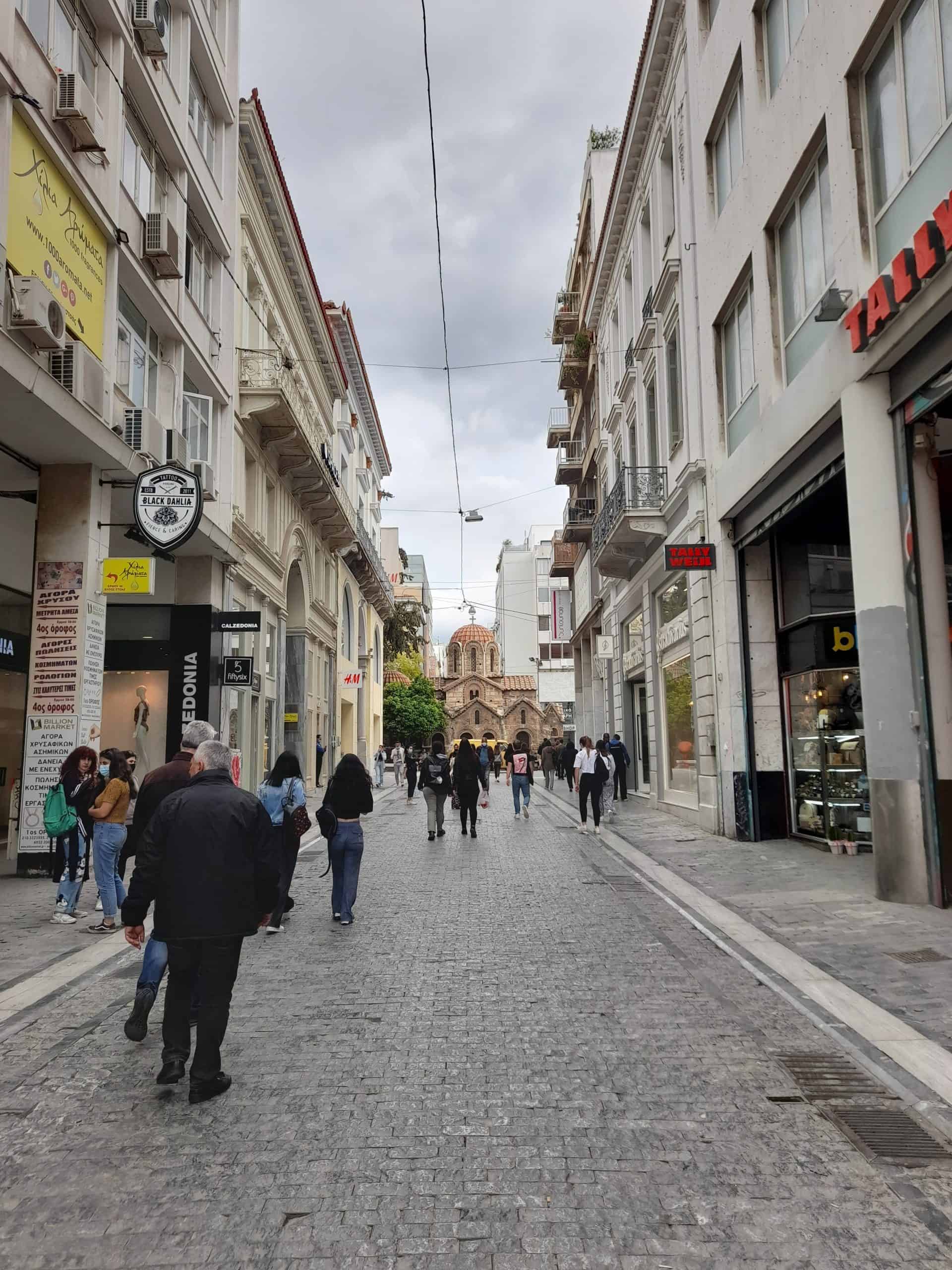 Ermou street connects Monastiraki with Syntagma