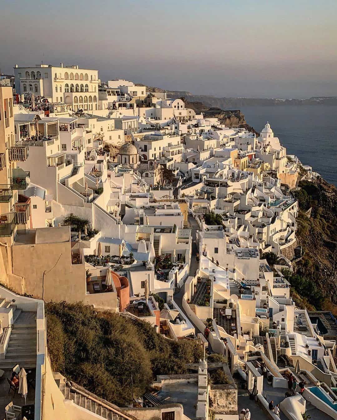 How to get from Athens to Santorini