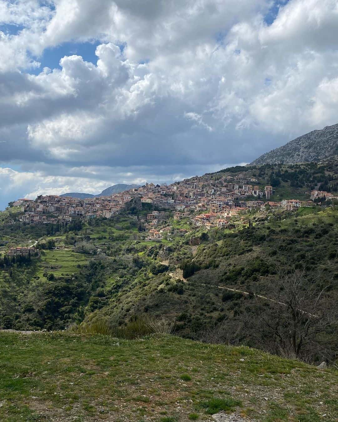 Stopping in Arachova en route to Meteora from Athens