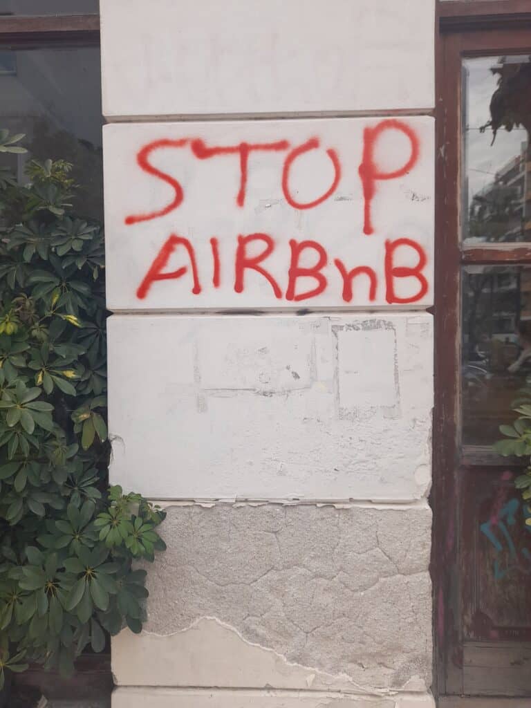 27 Alarming Airbnb Problems You Need To Know In 2024