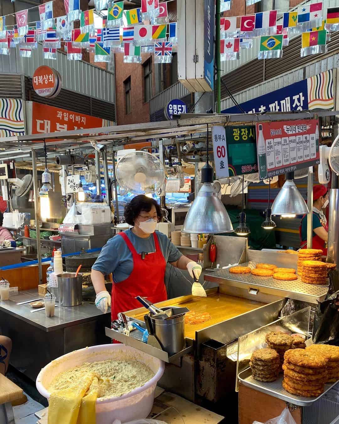 Things to try at Gwangjang Market Seoul: Bindaetteok