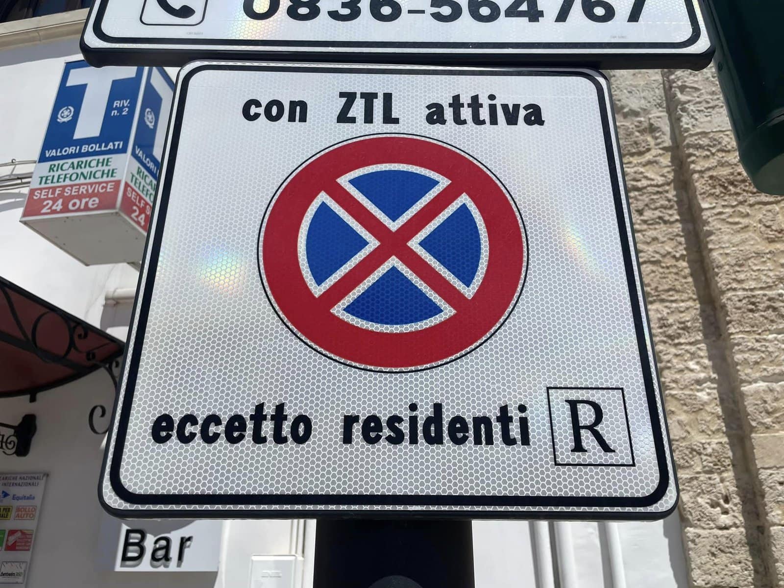 Renting a car in Sicily: Look out for ZTL zones